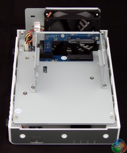 3 Synology DS214SE DSC01233