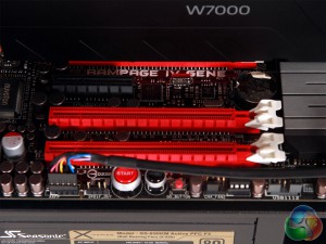 YOYOTech-W7000-Workstation-KitGuru-10