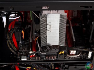 YOYOTech-W7000-Workstation-KitGuru-19