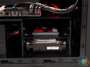 YOYOTech-W7000-Workstation-KitGuru-9