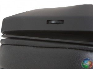 Mionix-Nash-20-Review-KitGuru-Volume-Button