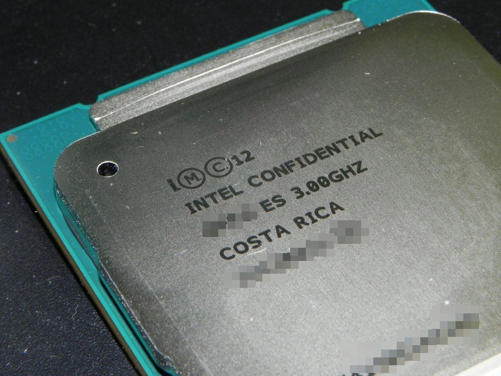 intel_core_i7_haswell_e_front_1