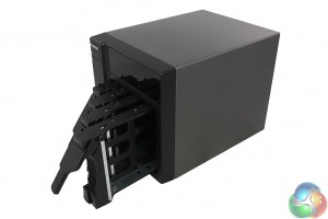 Asustor AS6104T drive bays 2