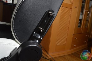 PL6000 Back rest screws