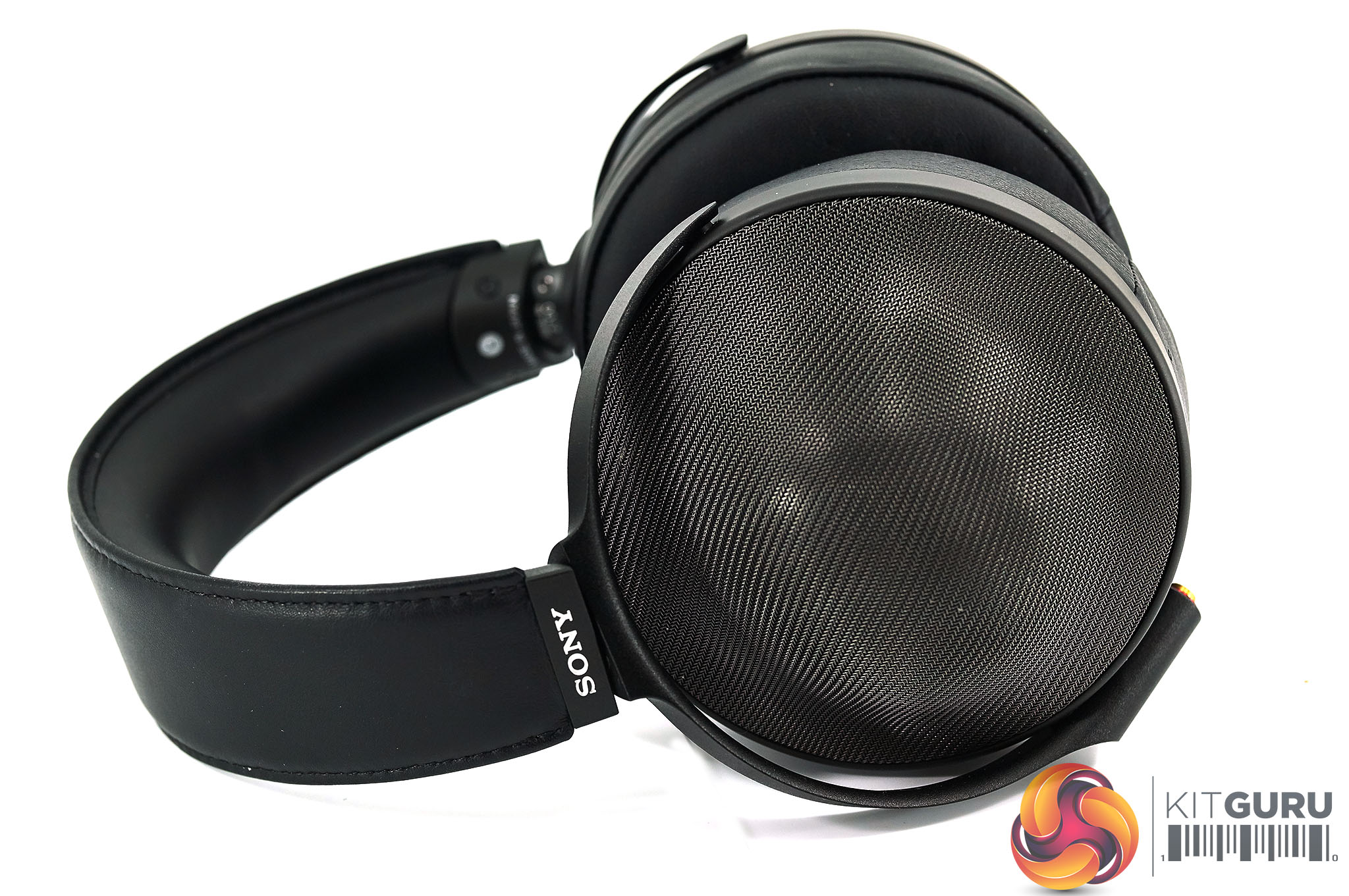 Sony MDR-Z1R Review – £2,000 headphones (featuring Chord Dave DAC