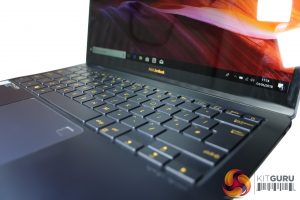 Asus Zenbook 3 Deluxe UX490 