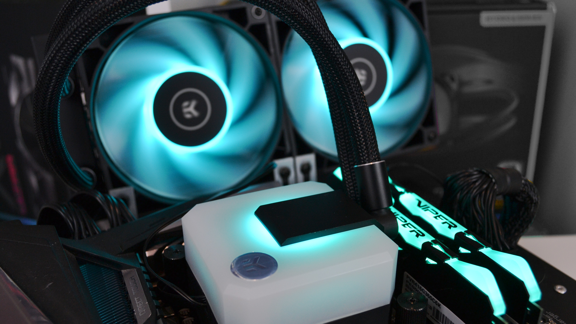 EK Water Blocks EK-AIO D-RGB CPU Cooler Review | KitGuru