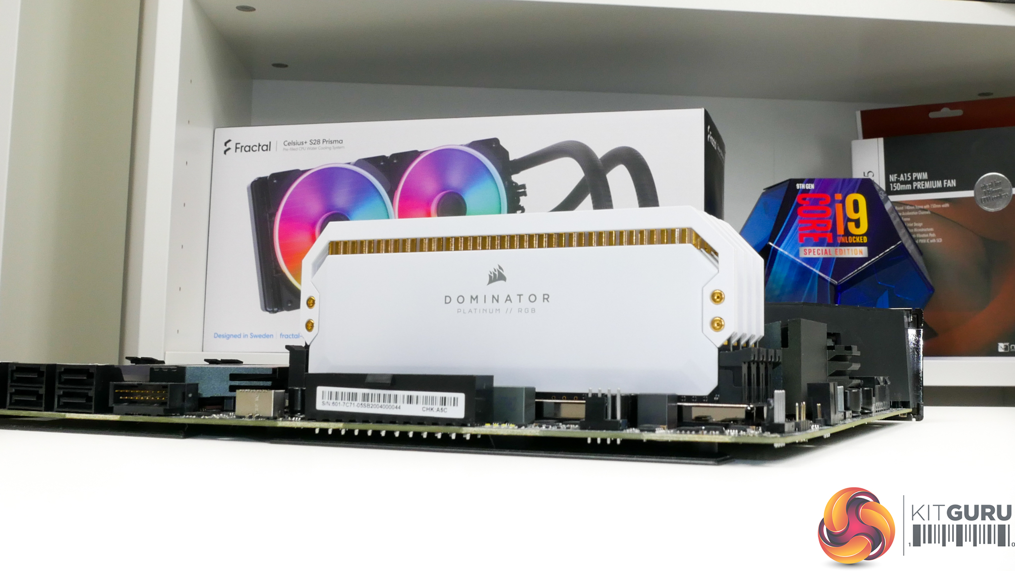 Corsair Dominator Platinum RGB (White) DDR4-3600MHz 32GB | KitGuru