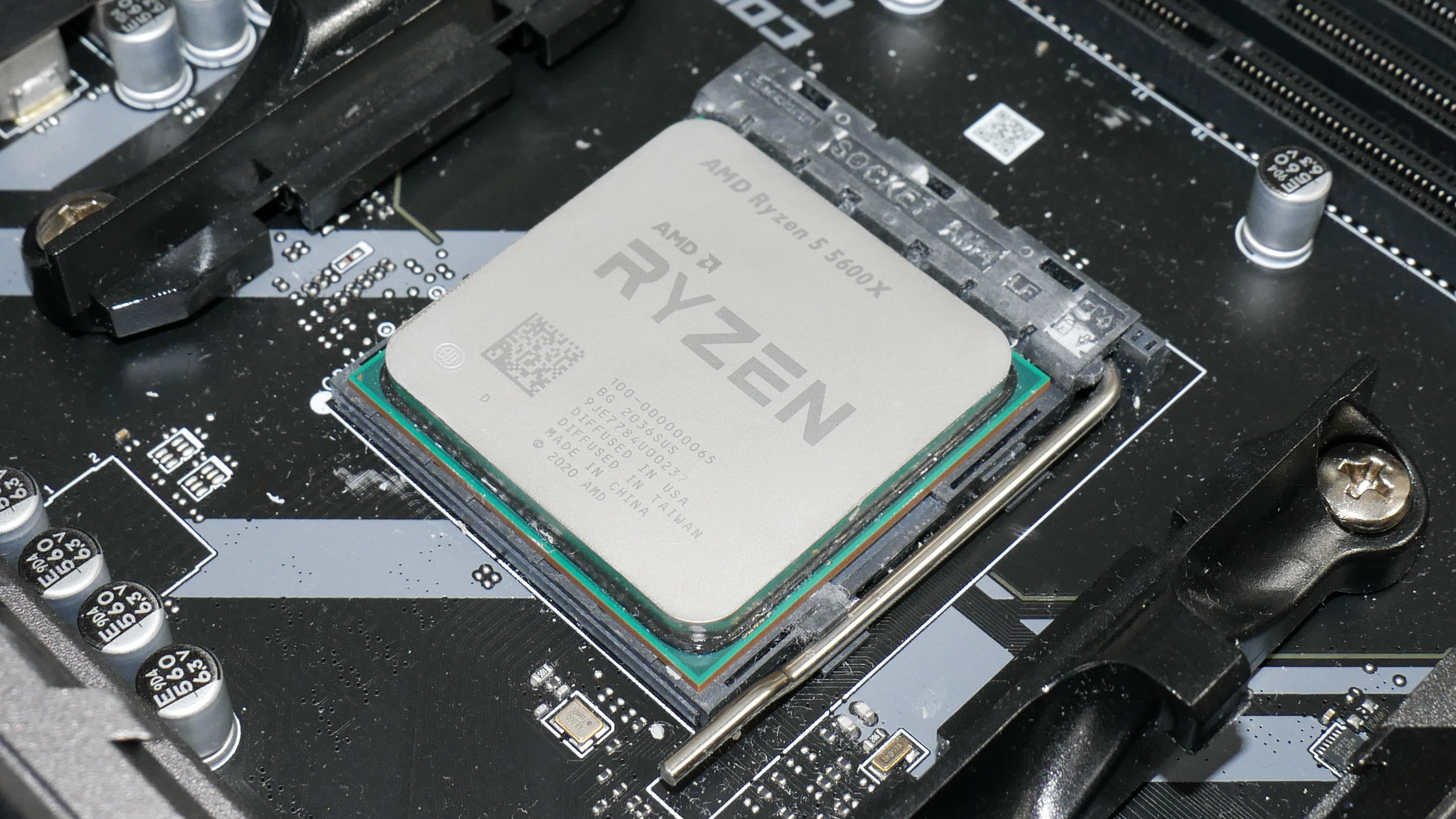Ryzen 5600 чипсет. AMD 5600x. Ryzen 7 5600x. AMD 5 5600x. Процессор AMD Ryzen 5 5600x.