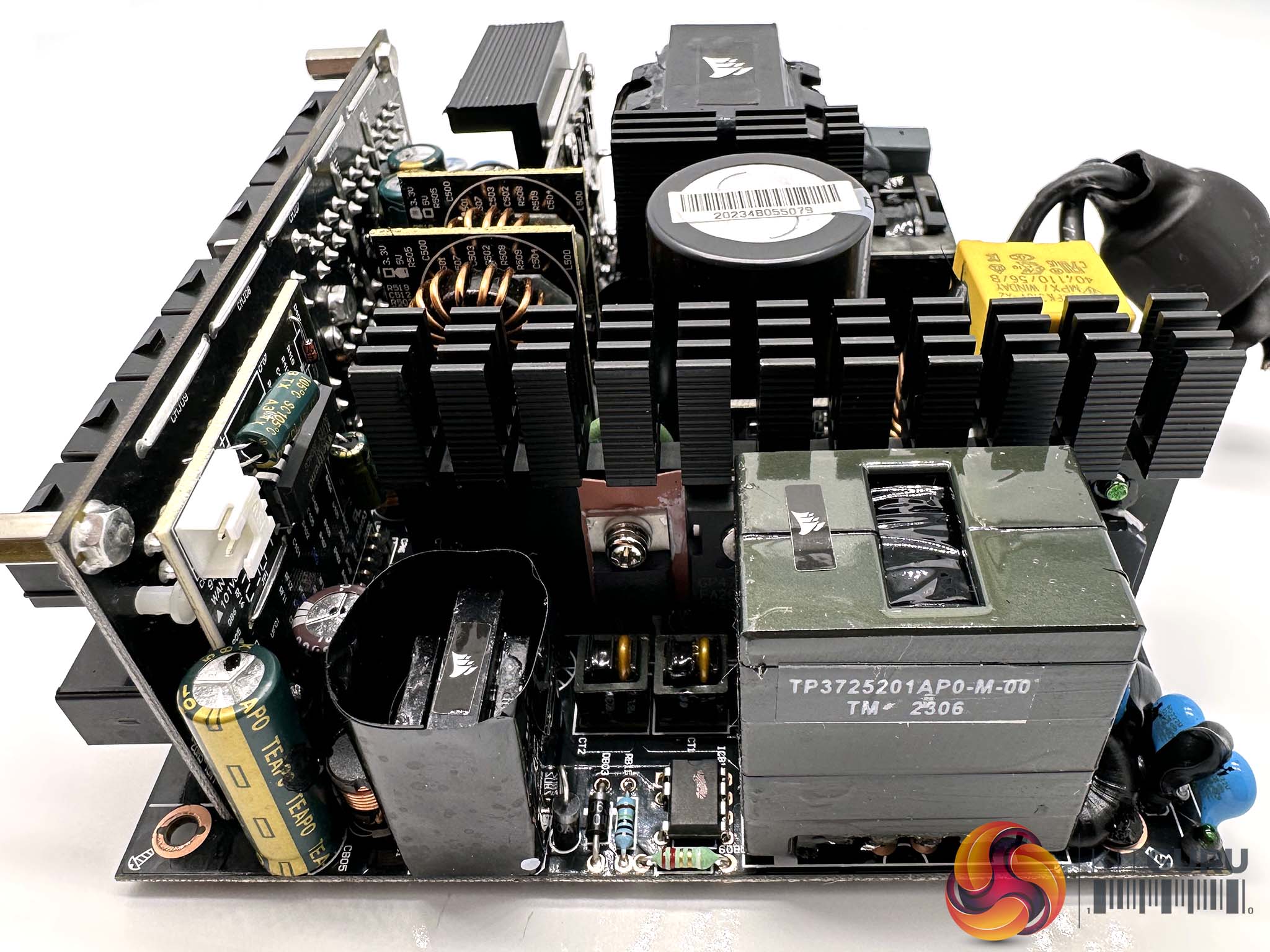 CORSAIR RME RM750E(750W)/RM850E(850W)/RM1000E(1000W) SEREIS ATX 3.0 PCIE5.0  80PLUS GOLD FULL MODULAR POWER SUPPLY - PSU