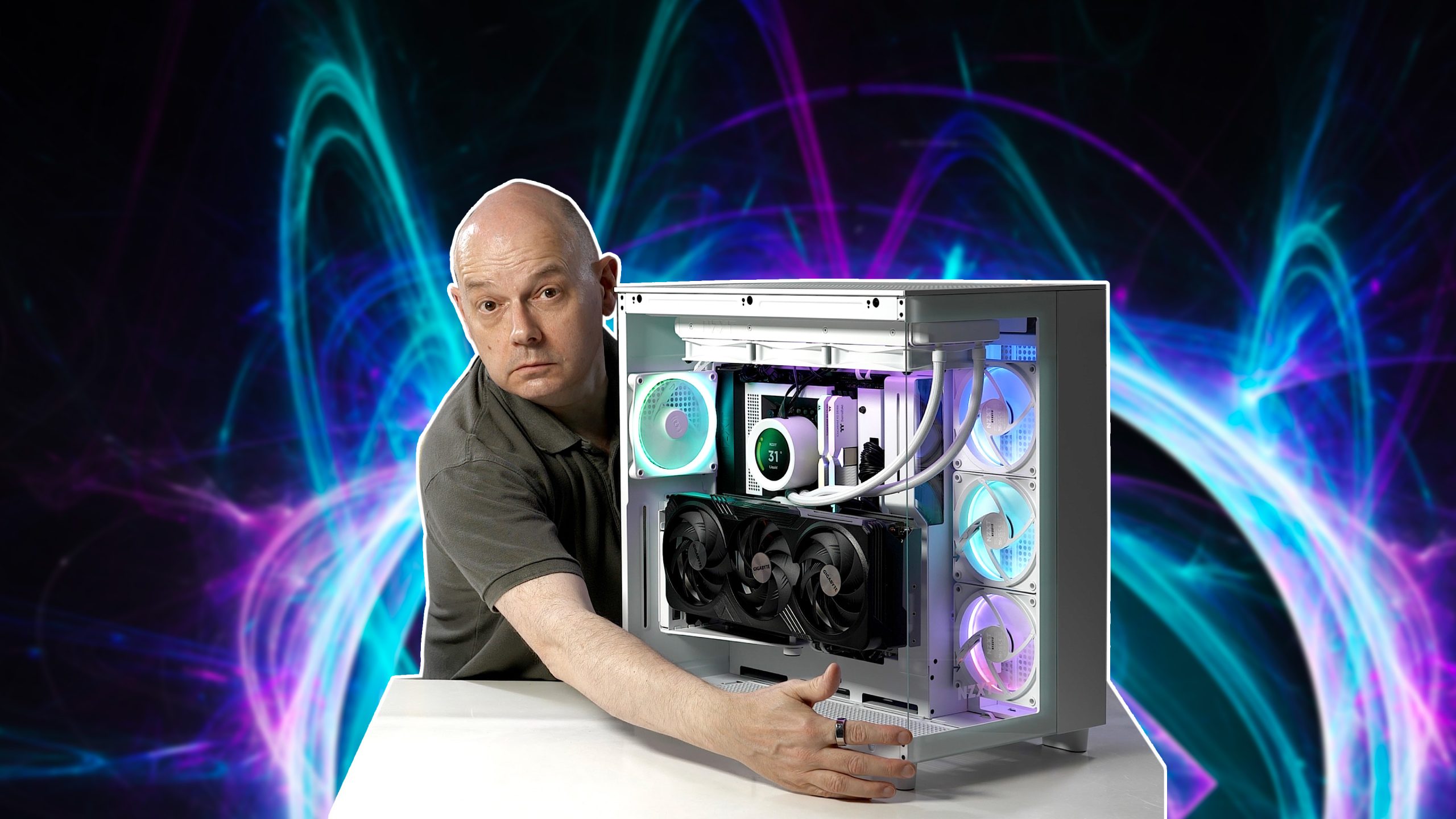 NZXT H9 Flow Review – Look at the Glass on that