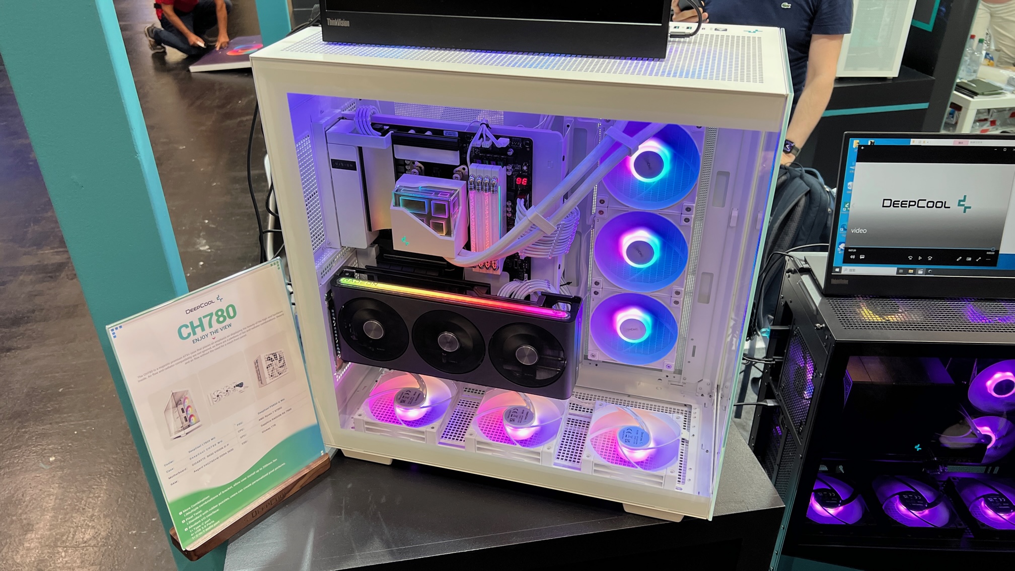 CES 2024] CH780 : Nouveau boîtier chez DeepCool ! 