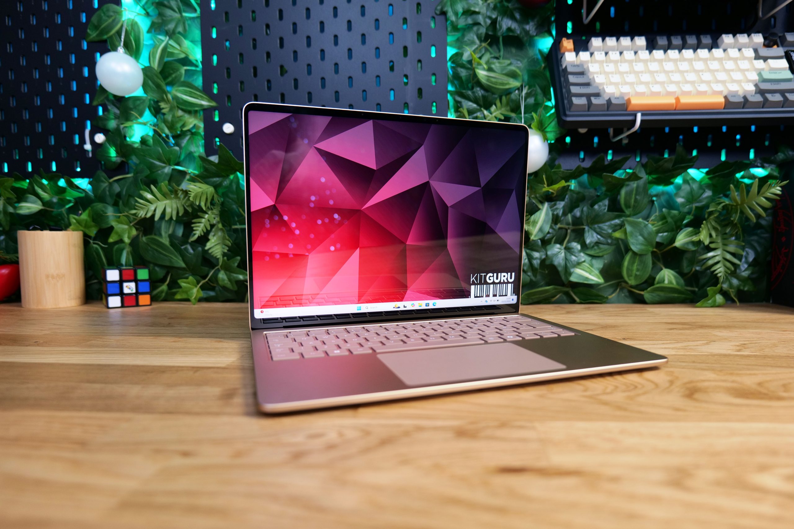 Microsoft Surface Laptop 7 Review | KitGuru