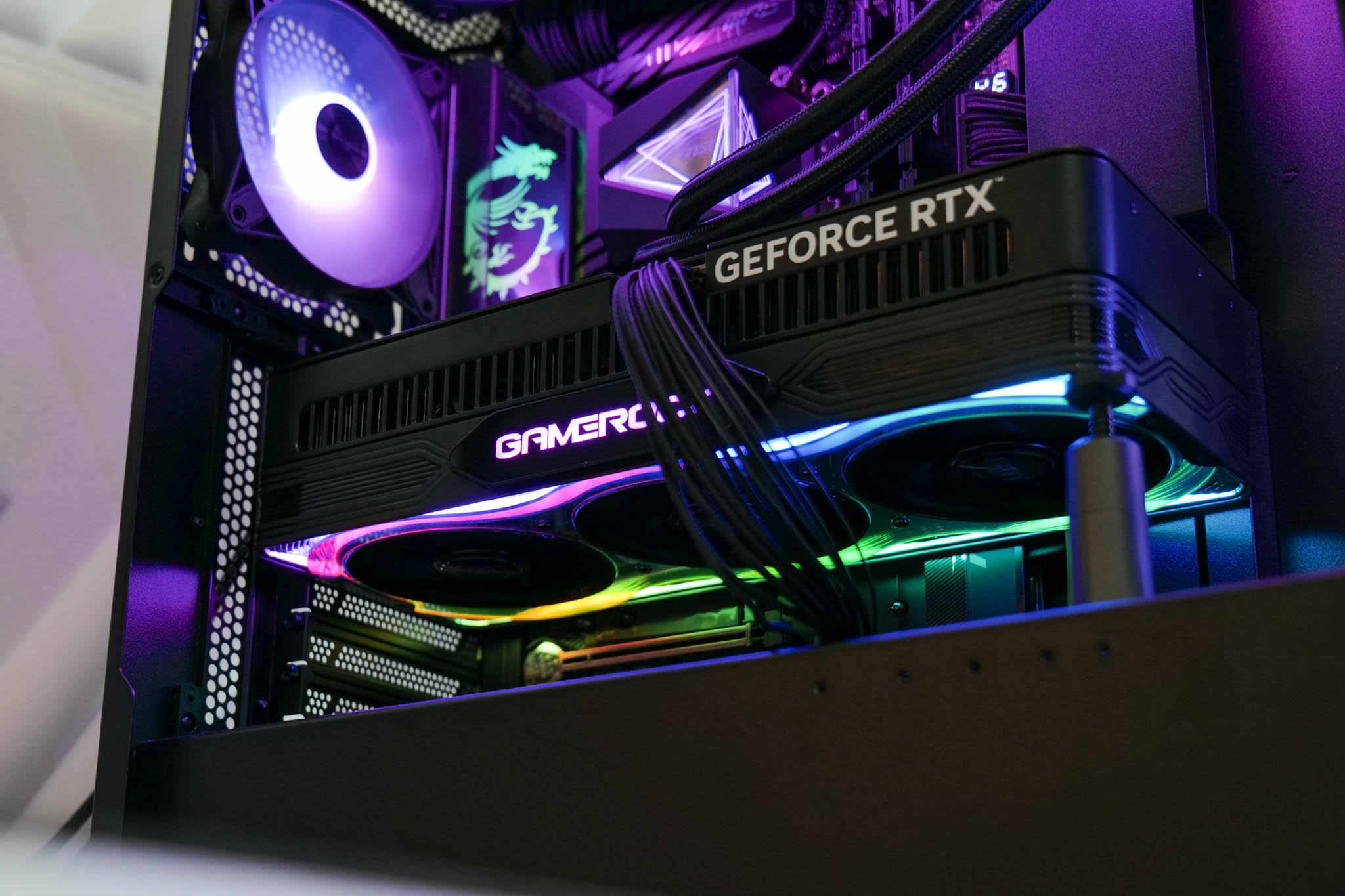 【新品】PALIT GAMEROCK Geforce RTX 5090 32GB Palit GeForce RTX 5090 GameRock Review | TechPowerUp